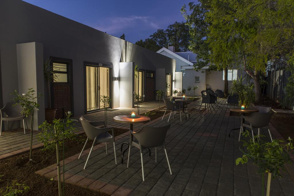 Touching Senses Garden Cottages Блумфонтейн Экстерьер фото