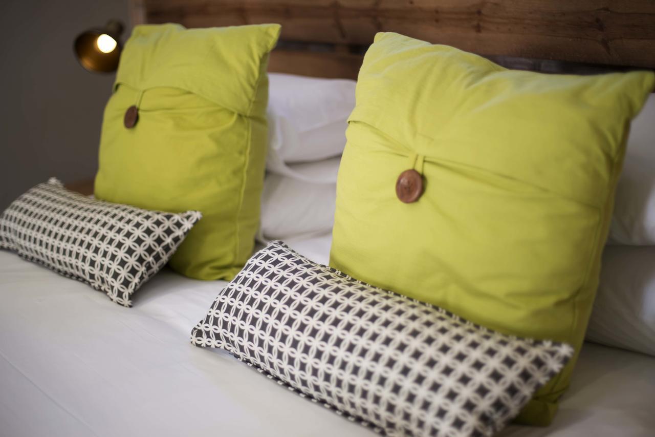 Touching Senses Garden Cottages Блумфонтейн Экстерьер фото